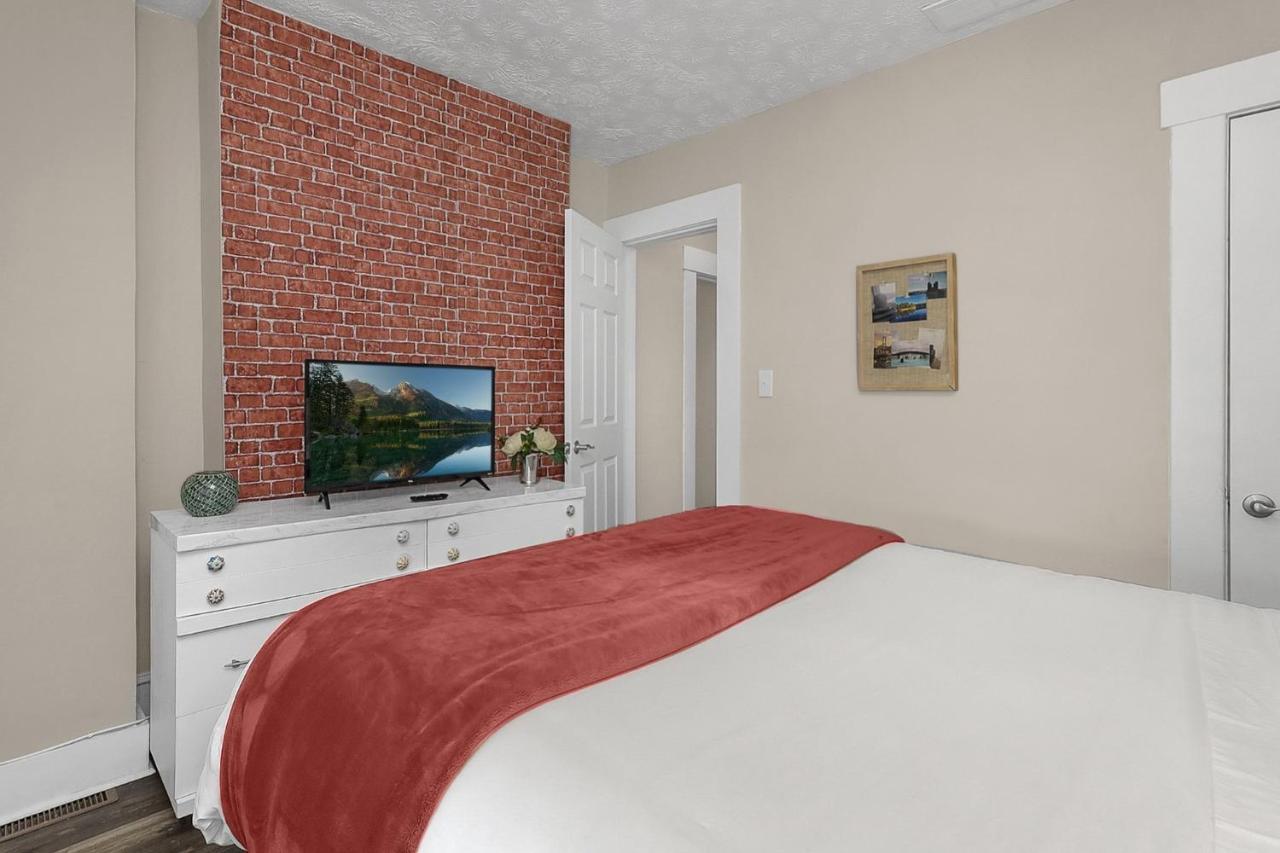 Chic 2Br Near Dt, 8 Min Walk To Park&Conservatory Колумбус Экстерьер фото