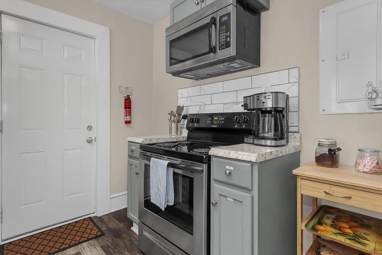 Chic 2Br Near Dt, 8 Min Walk To Park&Conservatory Колумбус Экстерьер фото